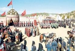 Türkleri karalayan dizi ortalığı karıştırdı!