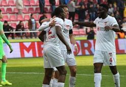 Sivasspor yıkılmıyor!