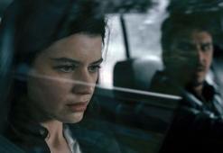 Beren Saat'in oynadığı Netflix'in Atiye dizisinden ilk kareler