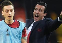 Futbol gündemine bomba gibi düştü! Mesut'un takımında..