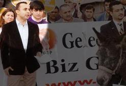 Türk halkına hakaret eden Tuna Bekleviç dikkat çeken yazı!