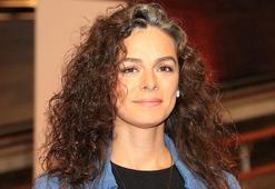 Özge Özpirinçci güldürdü: Yine insan dışı bir canlıya aşkla bakıyorum