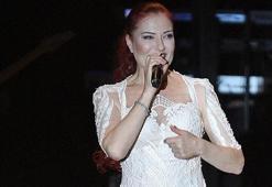 Ankara'da Candan Erçetin rüzgarı