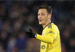 Mesut Özil için flaş itiraf! Odasındaki mektup...
