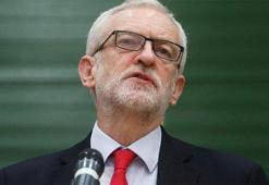 Seçim hezimetinden sonra Jeremy Corbyn istifa edeceğini açıkladı