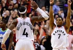 Toronto Raptors'tan tarihi geri dönüş: 110-107