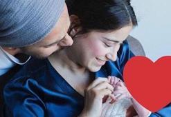 "Bebeğimizin yanına duş alıp gidiyorum"