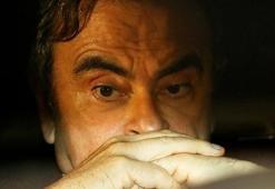 Eski Nissan CEO'nun kaçışı: 5 kişi tutuklandı, 2 uçağa el konuldu
