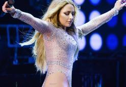 Hadise dünya yıldızlarına komşu olacak! 20 milyon TL...