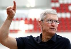 Apple'ın patronu Tim Cook ne kadar kazanıyor?