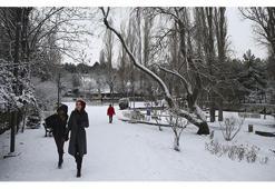 Ankara'da bugün okullar tatil mi? Meteoroloji’den İstanbul ve Ankara için son dakika uyarıları!