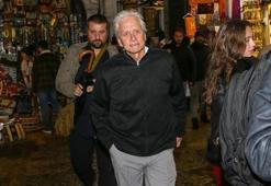 Michael Douglas mal kabul kapısından kaçtı!