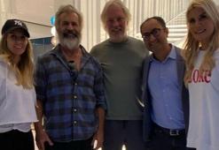 Begüm ve Adnan Şen çifti evlerinde Mel Gibson’ı ağırladı