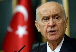 MHP lideri Bahçeli'den sert sözler: Düşmemizi bekleyenler çok bekler