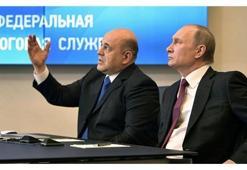 Putin Medvedev'in yerine başbakan adayını önerdi