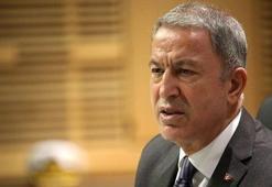 Bakan Akar, şikayetçi olduğu kişiyle Mehmetçik Vakfı'na bağışta bulunması şartıyla uzlaştı