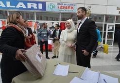 İmzayı atıp depremzedeler için yardıma koştular!