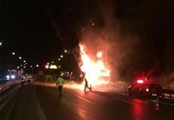 TEM Otoyolu'nda otobüs yandı: 32 kişi...