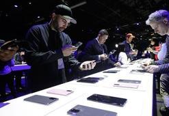 Samsung, Galaxy serisinde yeni amiral gemilerini tanıttı