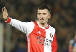 Feyenoord'da Oğuzhan Özyakup sakatlandı
