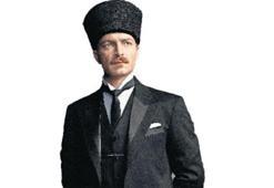 Atatürk'e çok benzedi!