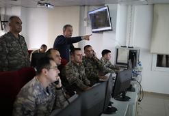 Bakan Akar ve Komutanlar sıfır noktasında