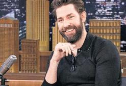 "Sen mi Emily Blunt ile evlisin?"