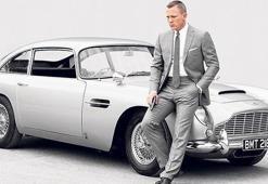 Daniel Craig’e izin çıkmamış!