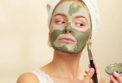 Kil maskesi nasıl yapılır? Kil maskesi ne işe yarar?