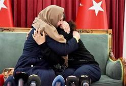Diyarbakır annelerinden Dalmış 6 yıllık özlemin ardından evladına kavuştu