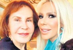 Anne-kız baş başa
