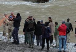 Jandarma Arama Kurtarma (JAK) timinin botu devrildi!