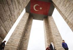 Çanakkale Deniz Zaferi'nin 105. yıl anması!