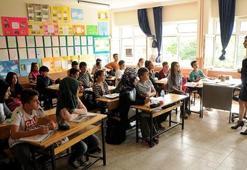 Okullar ne zaman açılıyor, ne zaman kapanıyor? Okul tatili ne zaman bitiyor, uzar mı? Milli Eğitim Bakanı Ziya Selçuk açıkladı!