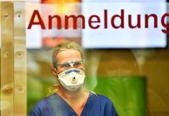 Almanya'da iki şehir karantinaya alındı