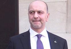 İngiliz Mahkemesi'nden FETÖ'cü Akın İpek'e tedbir kararı