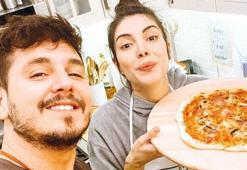 Deniz Baysal'dan ev yapımı pizza