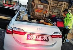 Osmaniye'de otomobil kamyonun altına girdi! Çok sayıda ölü ve yaralı