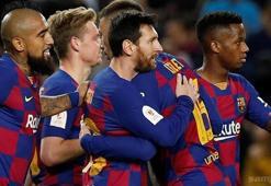 Barcelonalı futbolculardan büyük fedakarlık! Maaş kesintisi...