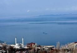 Van Gölü canavarı, 131 yıl önce Osmanlı gazetesine manşet olmuş
