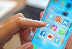 Instagram Hikayaler özelliği mesajlara yönlendirecek