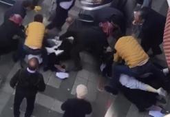İstanbul'da kadınlar sokak ortasında saç saça birbirlerine girdi!