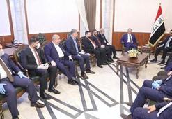 Irak'ta yeni hükümet, meclisten güvenoyu aldı