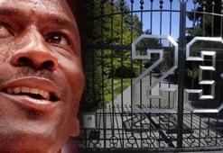 Michael Jordan'a büyük şok! 27 milyon euro...