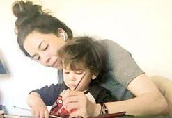 Azra Akın'dan Demir’e resim dersi
