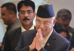 Nepal Başbakanı Oli: Topraklarımızı geri  alacağız