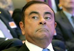 Eski Nissan CEO'sunun kaçmasına yardım eden iki kişi tutuklandı