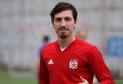 Mert Hakan Yandaş, Fenerbahçe'de!