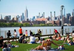 New York'ta günlük Kovid-19 ölümlerinde hissedilir azalma