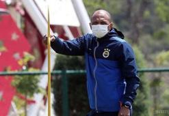 Fenerbahçe'de flaş karar! Aurelio ile devam...